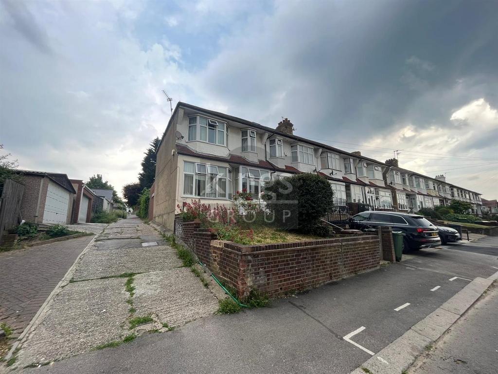 Chingford Avenue, London 3 bed end of terrace house for sale £550,000