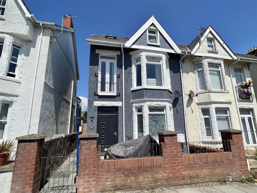 Victoria Avenue, Porthcawl, Bridgend... 5 bed semidetached house £