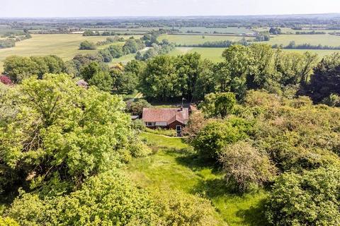 2 bedroom detached bungalow for sale, High Street, Croydon, Royston