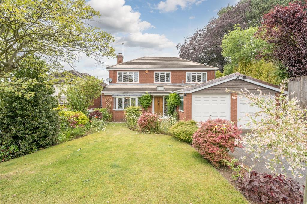 Hampton Grove, Kinver, DY7 6LP 4 bed detached house for sale £775,000