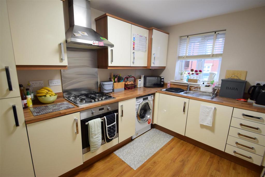 Gerddi'r Briallu, Coity, Bridgend, Bridgend County Borough, CF35 6FR 3
