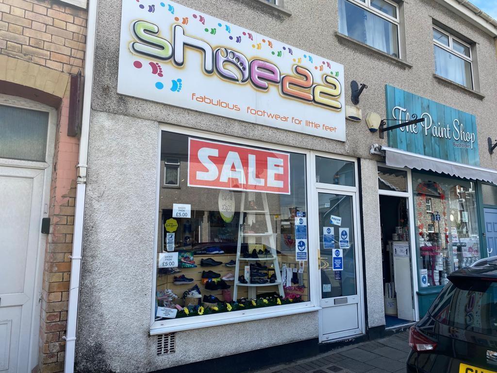 Shoe 22, 22 New Road, Porthcawl, CF36... Retail property (high street