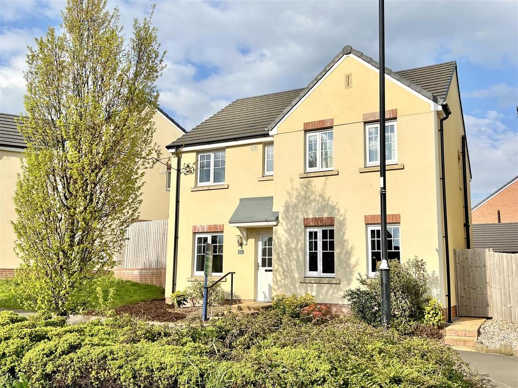 Heol Stradling, Coity, Bridgend, Bridgend County Borough, CF35 6AN 4 bed detached house for sale