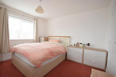 1 Clos Taylor, Coity, Bridgend, CF35 6GQ