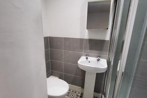 1 bedroom in a house share to rent, Room 5, St. Marys Road, Doncaster