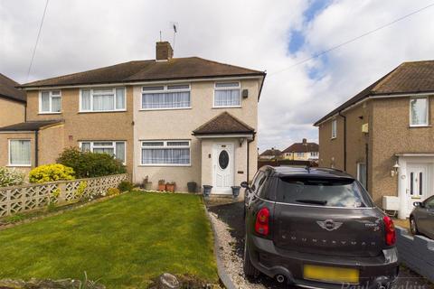 33 Heneage Crescent, New Addington, Croydon, CR0 0NX