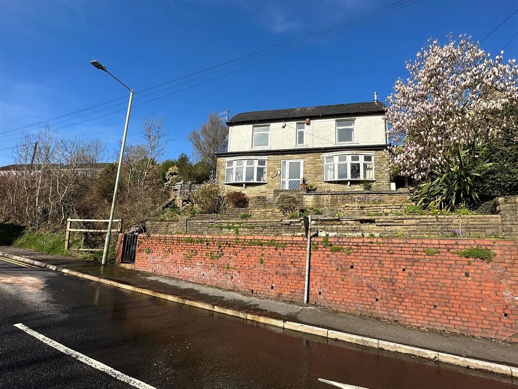 Picton Street, Maesteg, Bridgend County Borough, CF34 0HL 3 bed