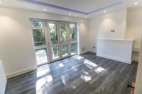 118 Spring Hills, Harlow, CM20 1TA
