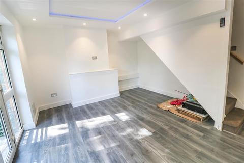 118 Spring Hills, Harlow, CM20 1TA