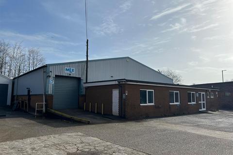 Industrial unit to rent, Industrial Warehouse, The Yard, South Road, Bridgend Industrial Estate, CF31 3EB
