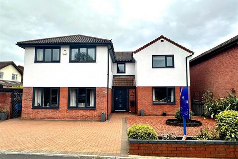 43 Birch Walk, Porthcawl, CF36 5AN