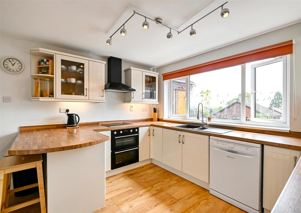 11-the-wheatlands-bridgnorth-4-bed-detached-house-for-sale-470-000