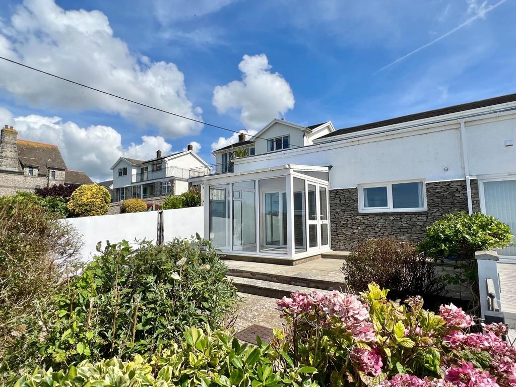 77 Main Road, OgmoreBySea, Bridgend County Borough, CF32 0PW 2 bed apartment for sale £299,950