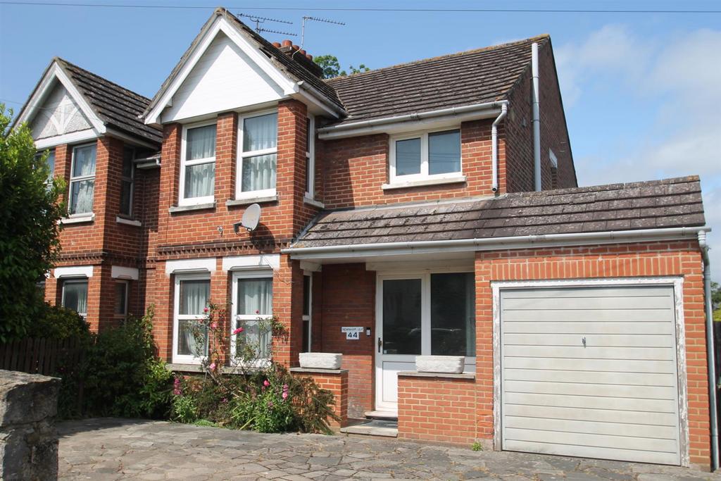 Square Hill Road, Maidstone 3 bed semidetached house for sale £450,000