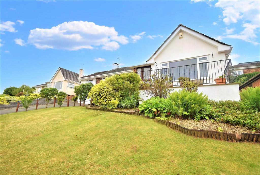 Denny View, Portishead 3 bed detached bungalow for sale £585,000