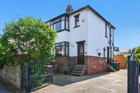 5 Benton Park Drive, Rawdon, Leeds, LS19 6AN