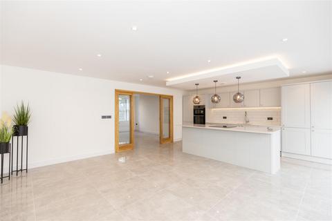 3 Cardiff Road, Cowbridge, CF71 7EP