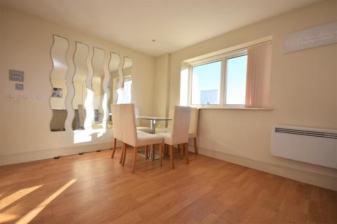 2 bedroom apartment for sale, 308 Woodlands, Hayes Road, Sully, Penarth, CF64 5QF