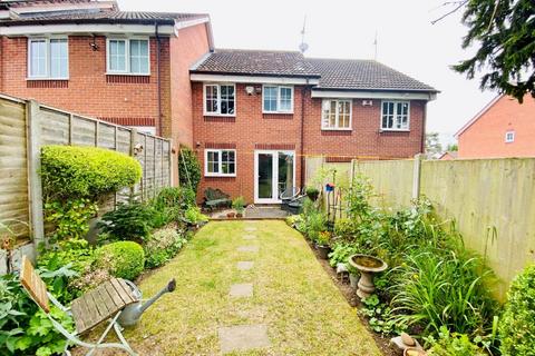 17 Armscote Grove, Hatton Park, Warwick, CV35 7TP