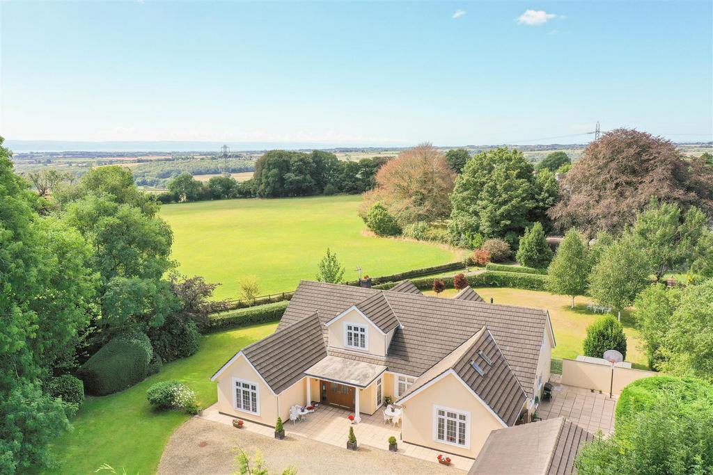 St. Hilary, Nr Cowbridge, Vale of CF71 7DP 5 bed detached
