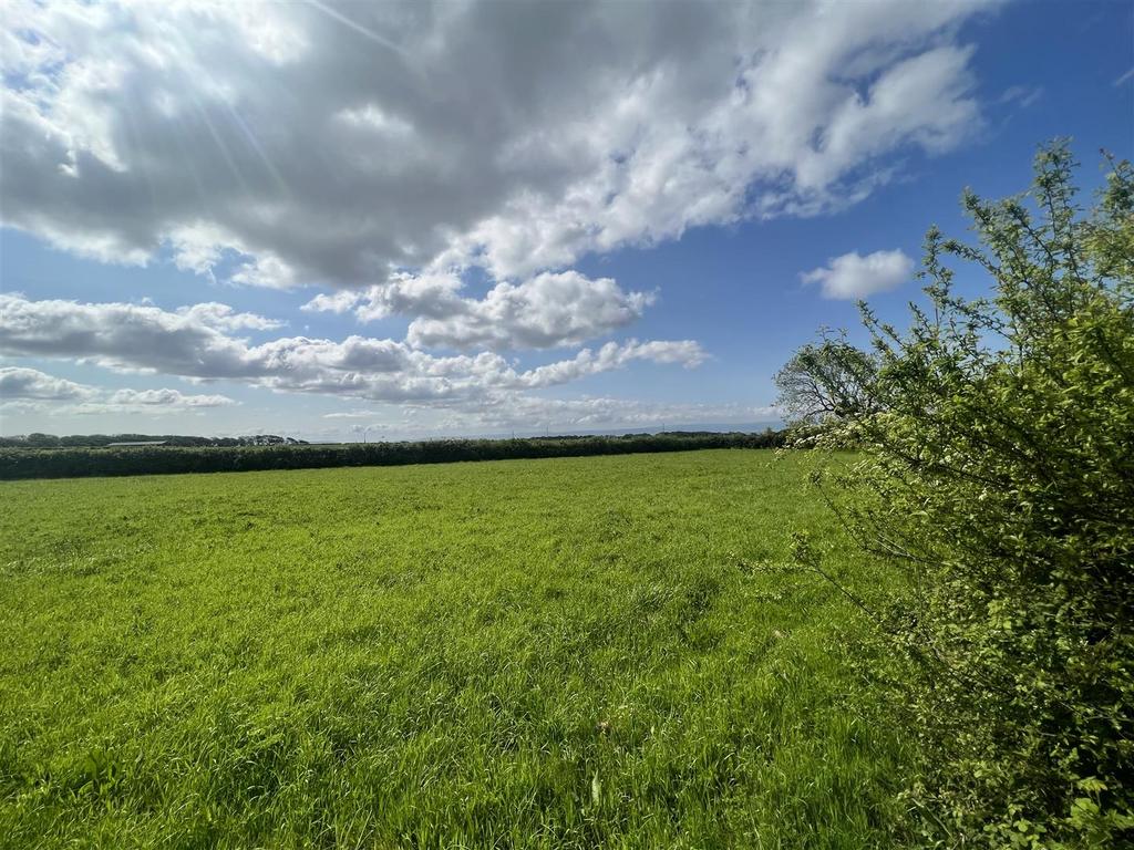 Approximately 1.25 Acres of Agricultural Land, St Donats, Llantwit