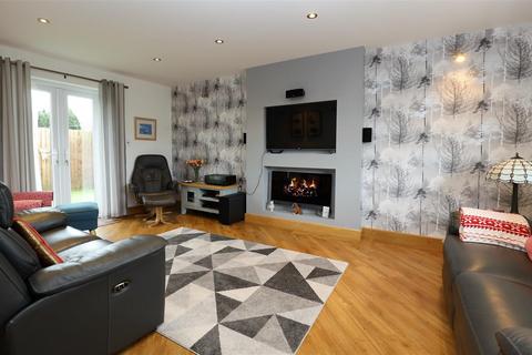 2 bedroom detached house for sale - Treoes, Vale Of Glamorgan, CF35 5DH