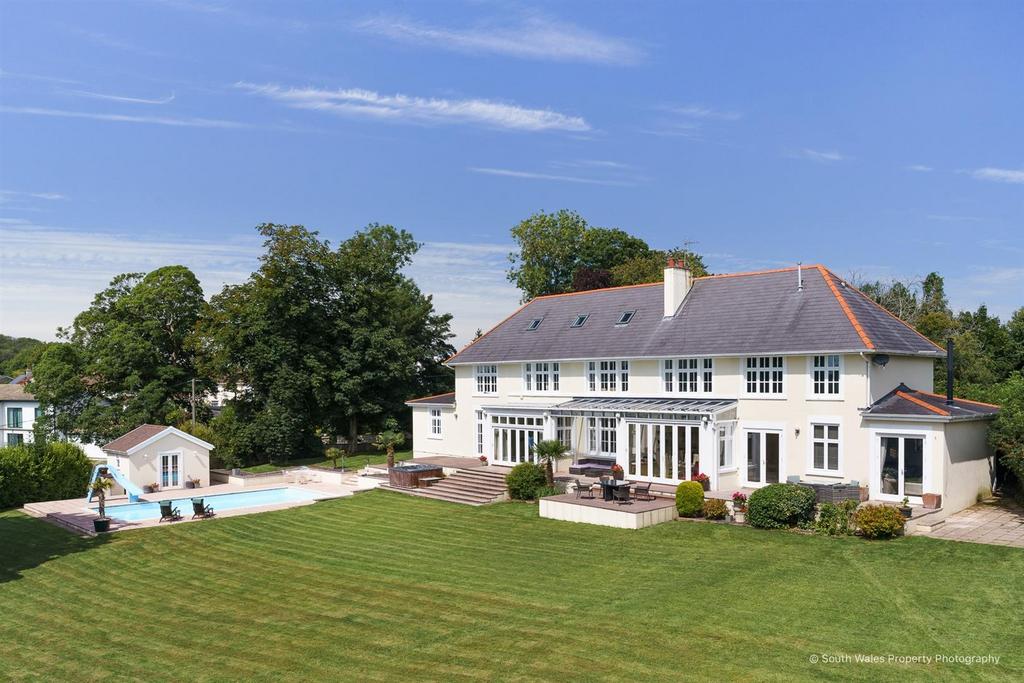 Broadway, Llanblethian, Cowbridge, Vale of CF71 7EY 5 bed