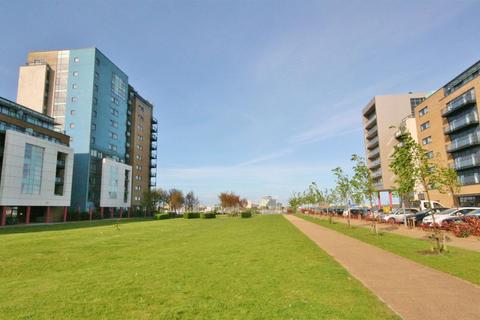 1 bedroom apartment for sale, 8 Eddystone House, Ferry Court, CF11 0AU