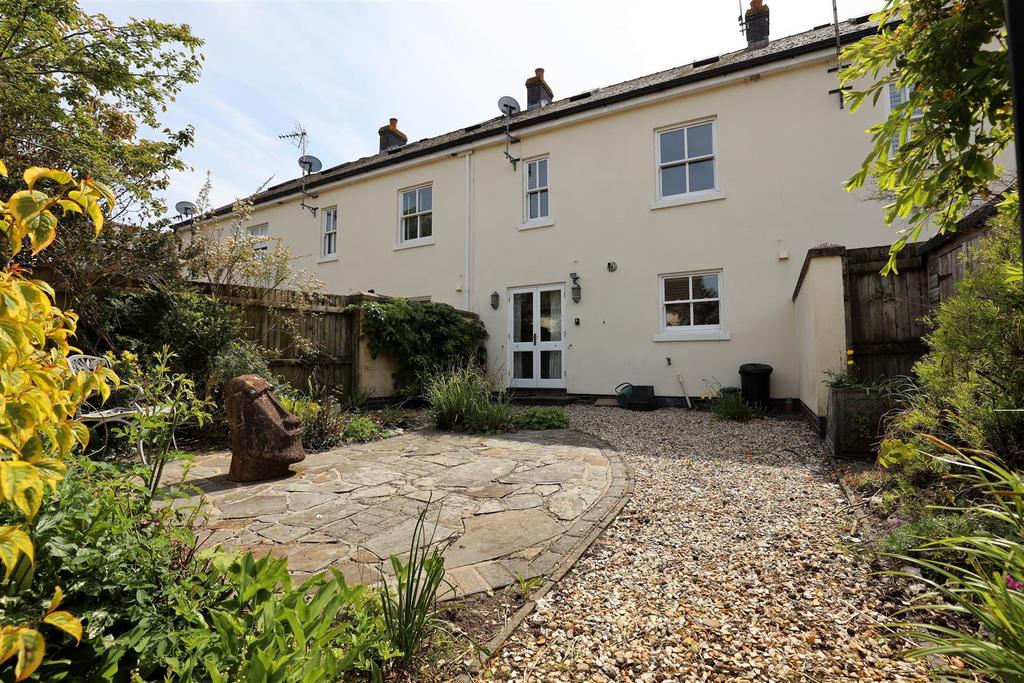 Westgate, Cowbridge, Vale of CF71 7AQ 3 bed terraced house