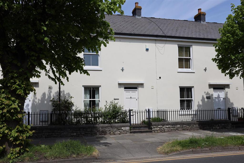 Westgate, Cowbridge, Vale of... 3 bed terraced house for sale £520,000