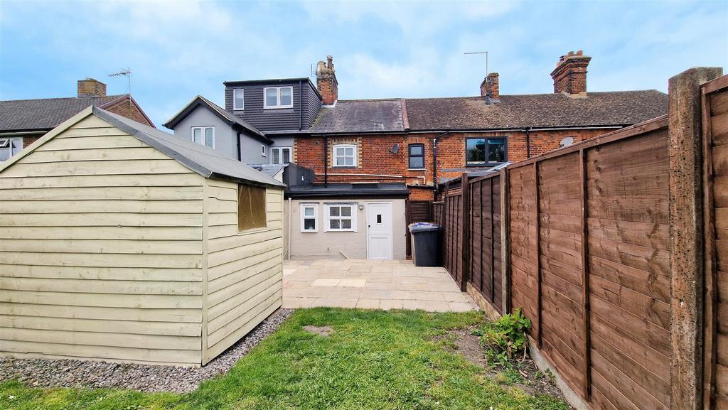 Paddock Road, Buntingford, Herts 2 bed cottage for sale £350,000