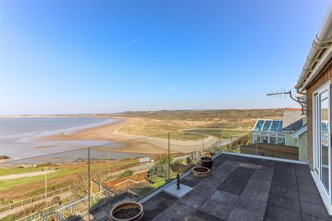 4 bedroom detached house for sale, Sutton Lane, Ogmore By Sea, Vale Of Glamorgan, CF32 0PE