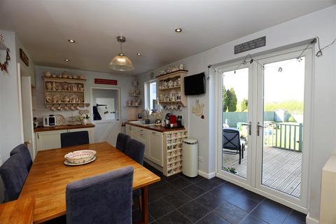 3 bedroom semi-detached house for sale, Wick Road, Ewenny, Vale of Glamorgan, CF35 5BL