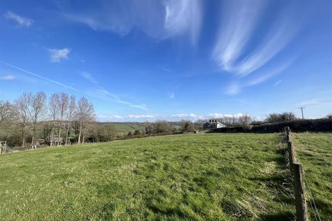 Land for sale, Approximetely 2.33 acres and Barn, Blue Pool Field, Twyn Yr Odyn CF5 6BG