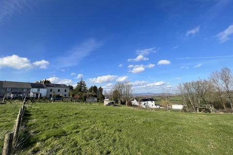 Land for sale, Approximetely 2.33 acres and Barn, Blue Pool Field, Twyn Yr Odyn CF5 6BG