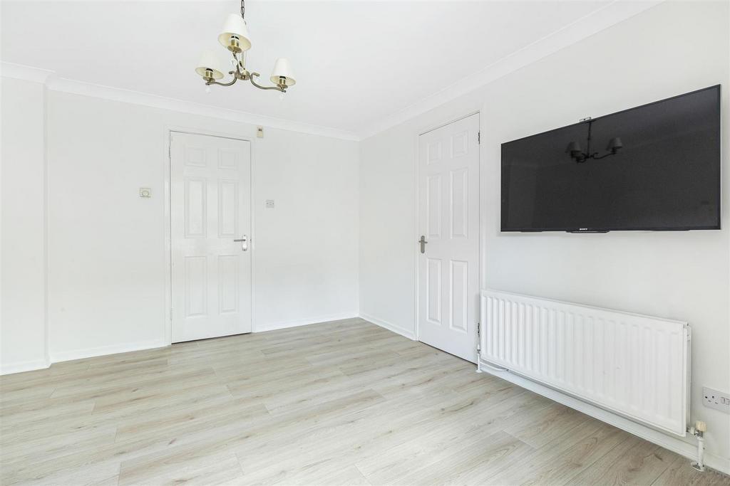 29957 ja 30 dovecote gardens 3 lo