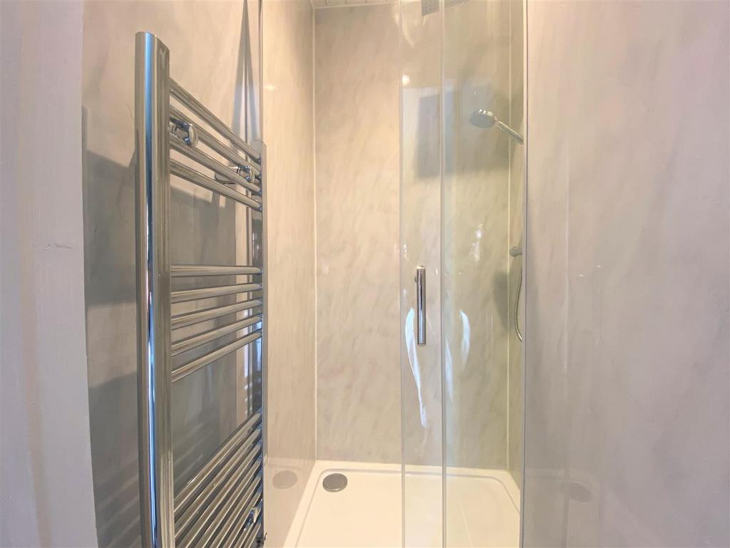 Shower.JPG