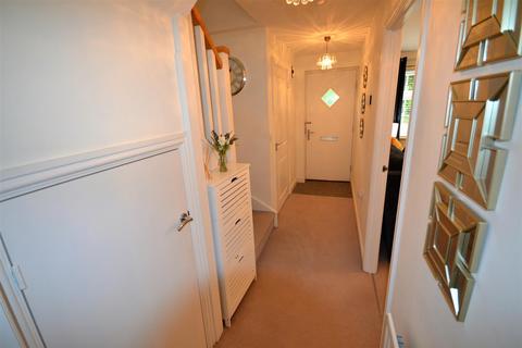3 bedroom semi-detached house for sale - 10 Parc Llwyn Celyn, St Clears, Carmarthen