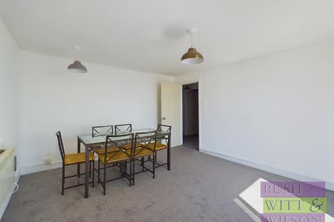 2 bedroom flat for sale, Eversfield Place, St. Leonards-On-Sea