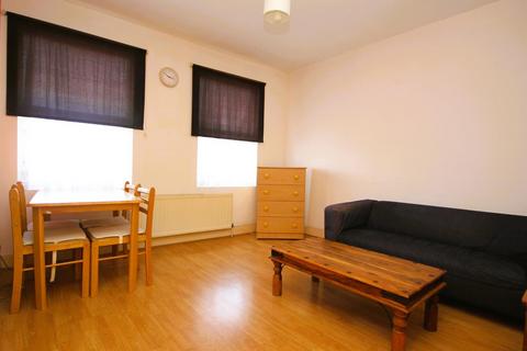 1 bedroom apartment to rent, Forest Road, London