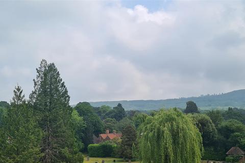 Tolpi Glebe Road, Fernhurst, Haslemere, GU27 3EQ