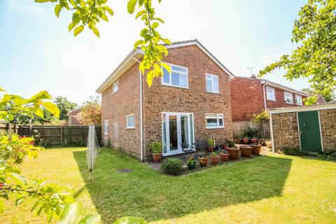 2 Joscelynes, Stapleford, Cambridge, CB22 5EA