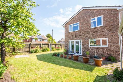 2 Joscelynes, Stapleford, Cambridge, CB22 5EA