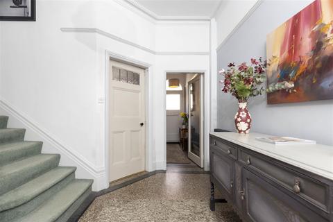 18 Sandown Road, Leicester, LE2 2BJ