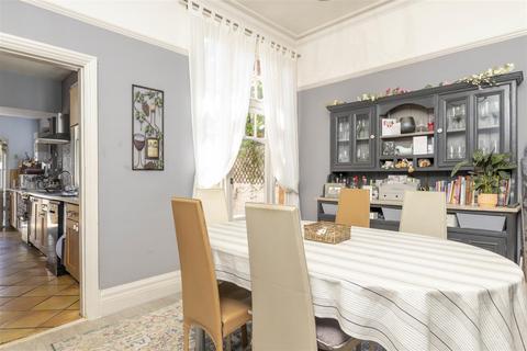 18 Sandown Road, Leicester, LE2 2BJ