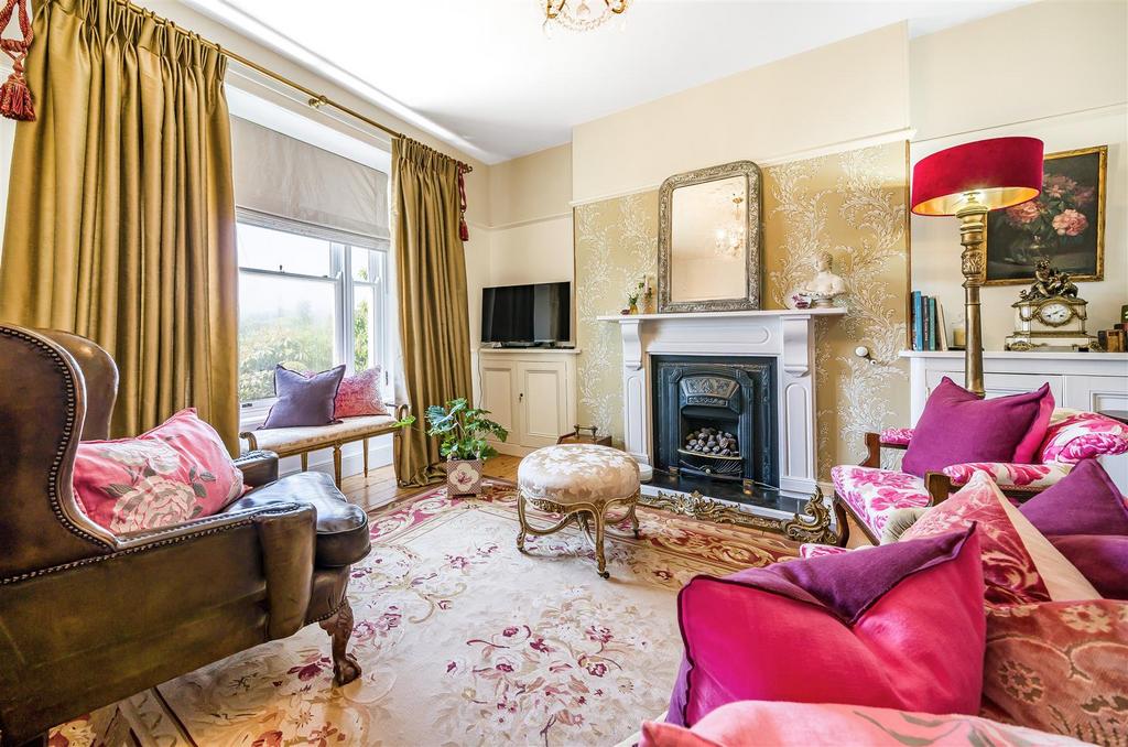 Bodmin Road, St. Austell 3 bed terraced house for sale £450,000