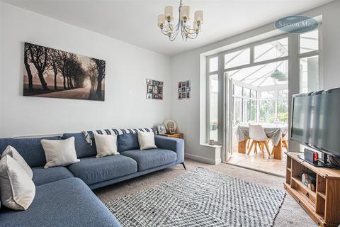 27 Cairns Road, Sheffield, S10 5NA