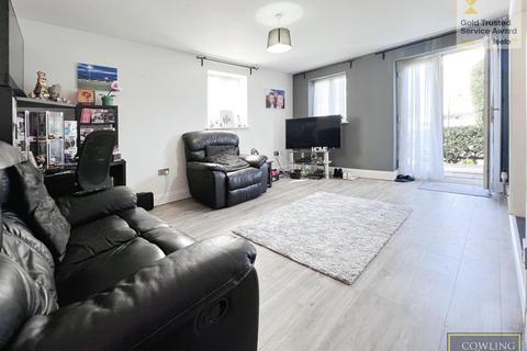 11 Browning Drive, Wickford, SS12 0PS