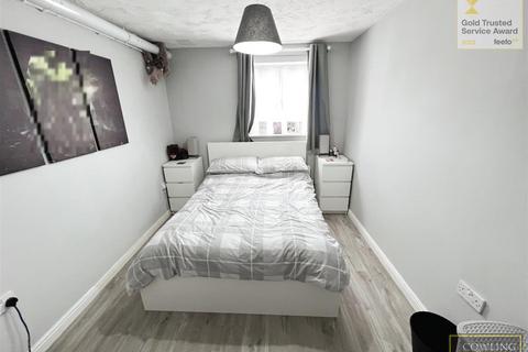 11 Browning Drive, Wickford, SS12 0PS