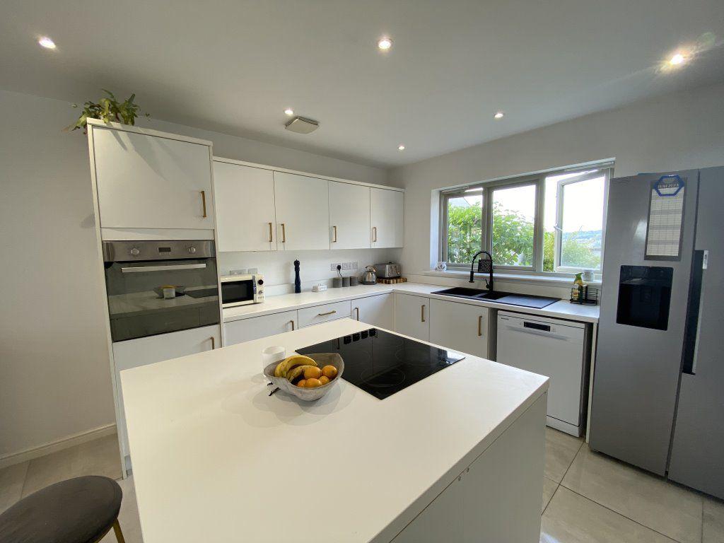 Heathland Way, Llandarcy, SA10 4 bed house £1,400 pcm (£323 pw)